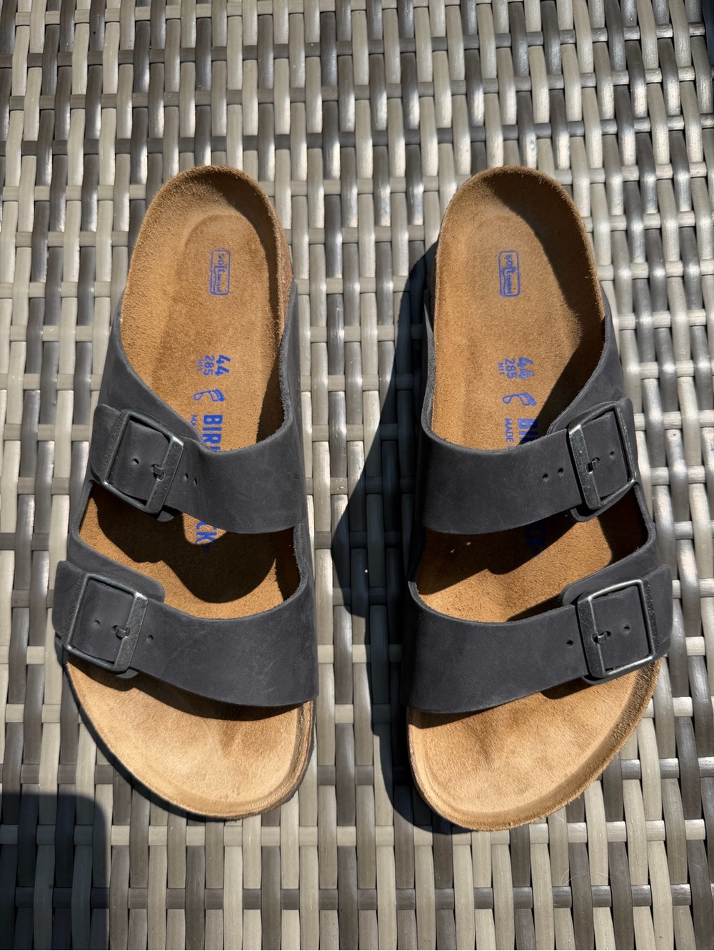 Birkenstock Arizona Black soft footbed